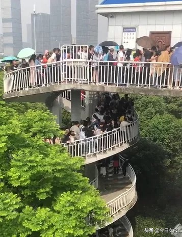 长沙网红打卡地古镇,长沙网红打卡地梅溪湖公园