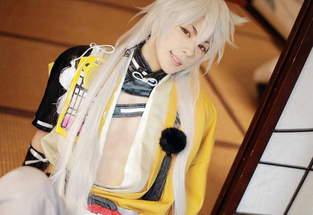 熊祁cos银发男人,熊祁最man的cos