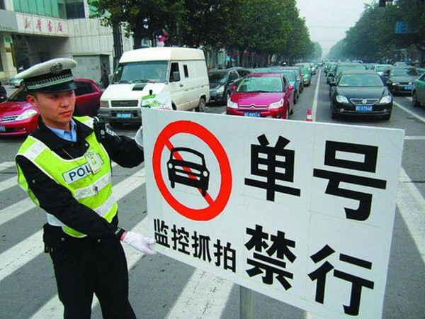 车越来越便宜为什么还是买不起,现在的车怎么越卖越便宜了