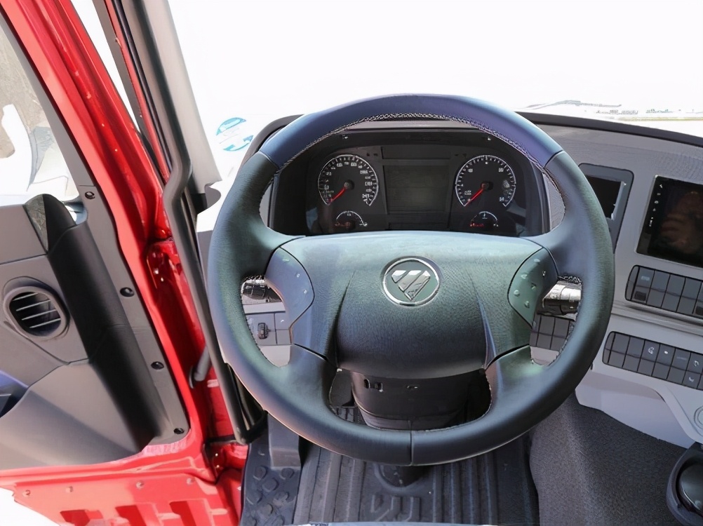 拉快递哪款车最省油,拉快递最好的车型