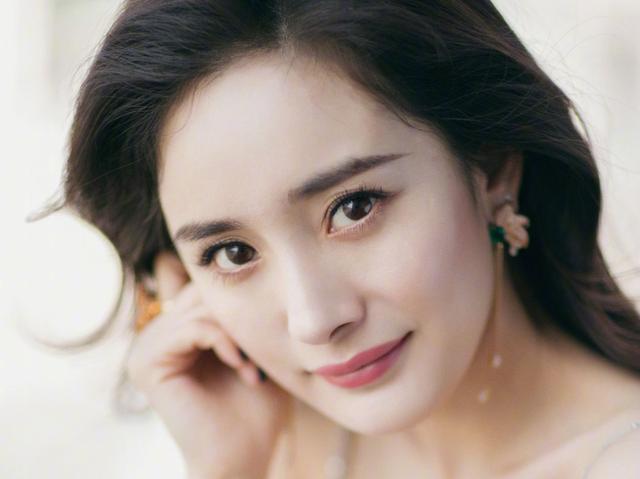 杨幂拉芳广告方脸是真的吗,杨幂早期广告拉芳