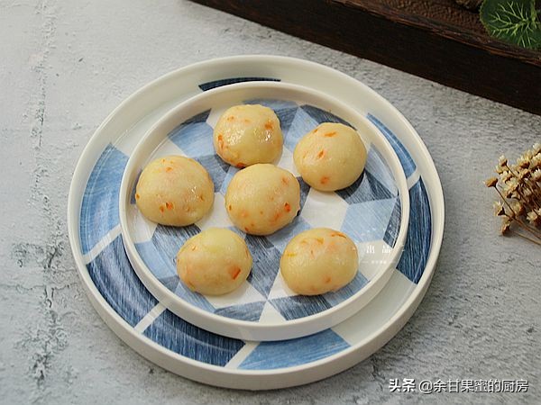 土豆泥加淀粉上锅蒸,蒸土豆泥用什么调料好吃