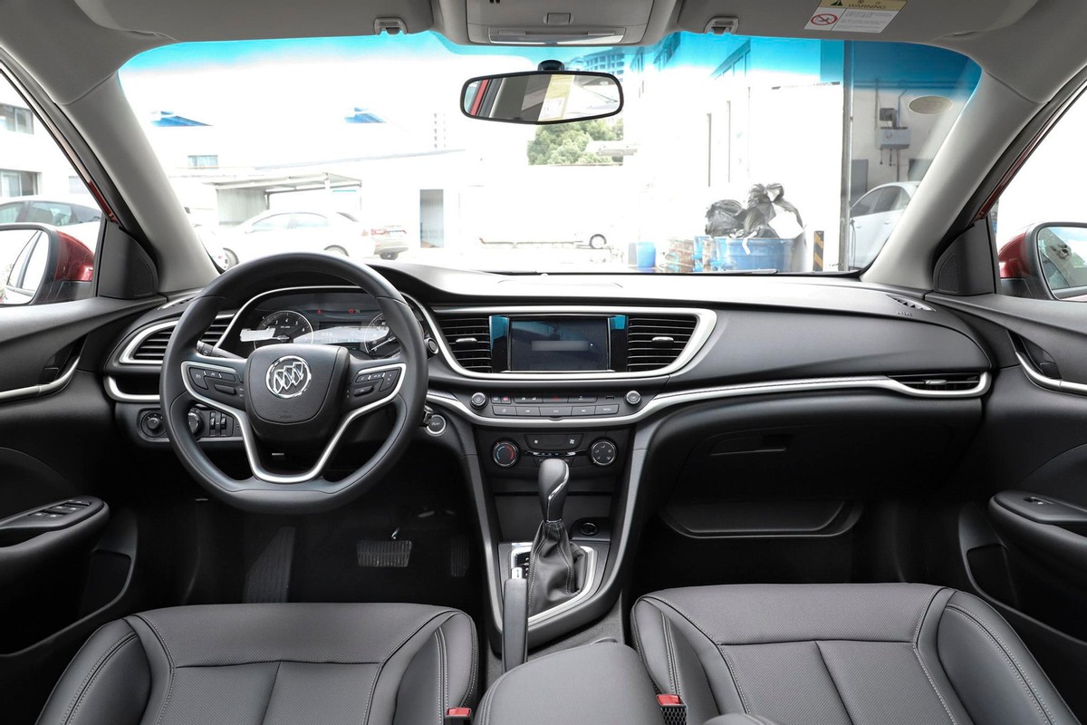 宽敞省油还运动10-15万家轿大推荐,想买4万5万多的轿车选这三款就行