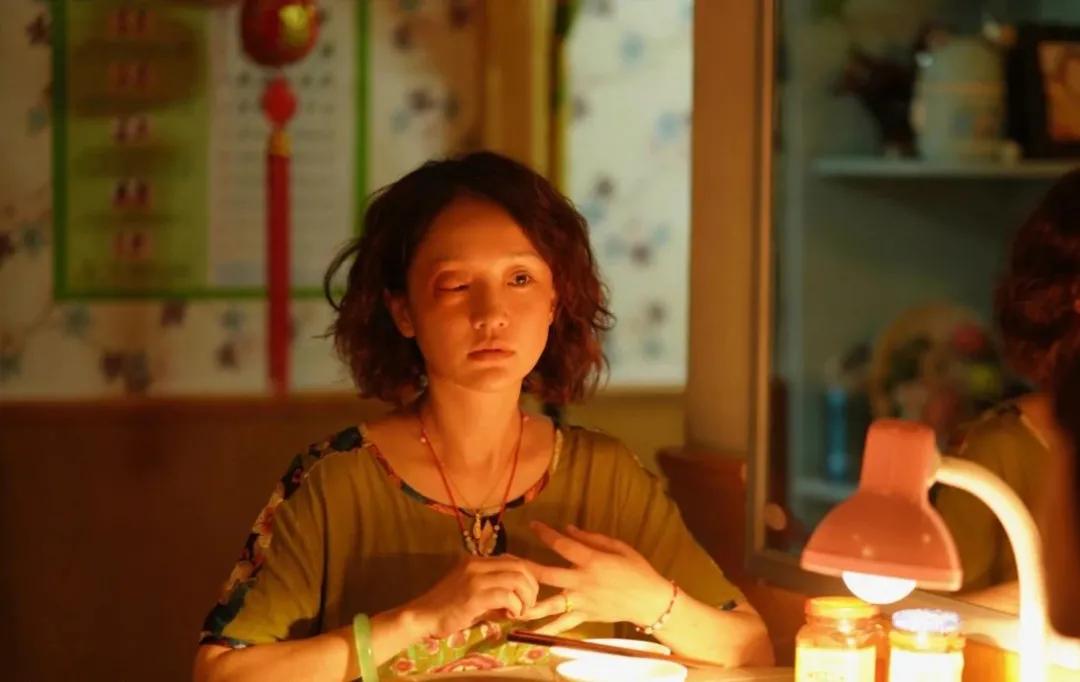 周迅的第一次给了娄烨,*片禁**中的残酷爱情