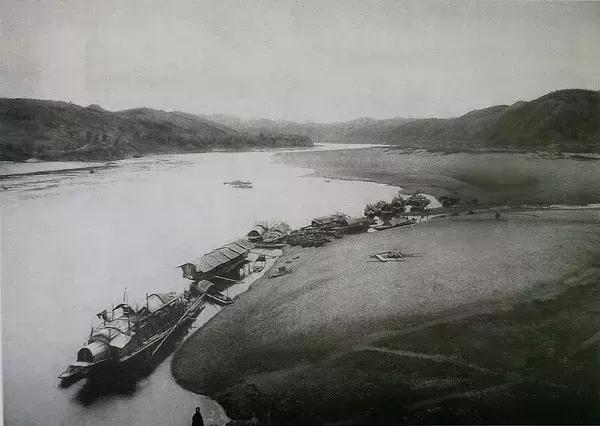 100年前中国风景建筑老照片,两亿多年前的景观