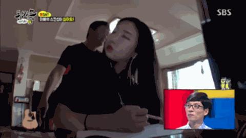 闊╁浗鑺傜洰鐖朵翰瀵瑰コ鍎垮姩鎵嬭剼,闊╁浗缁艰壓瑙ｈ鐖朵翰瀵瑰コ鍎垮姩鎵嬭剼