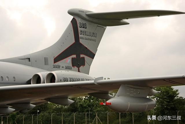 轰油6的最大航程,轰油6飞机一般服役多久