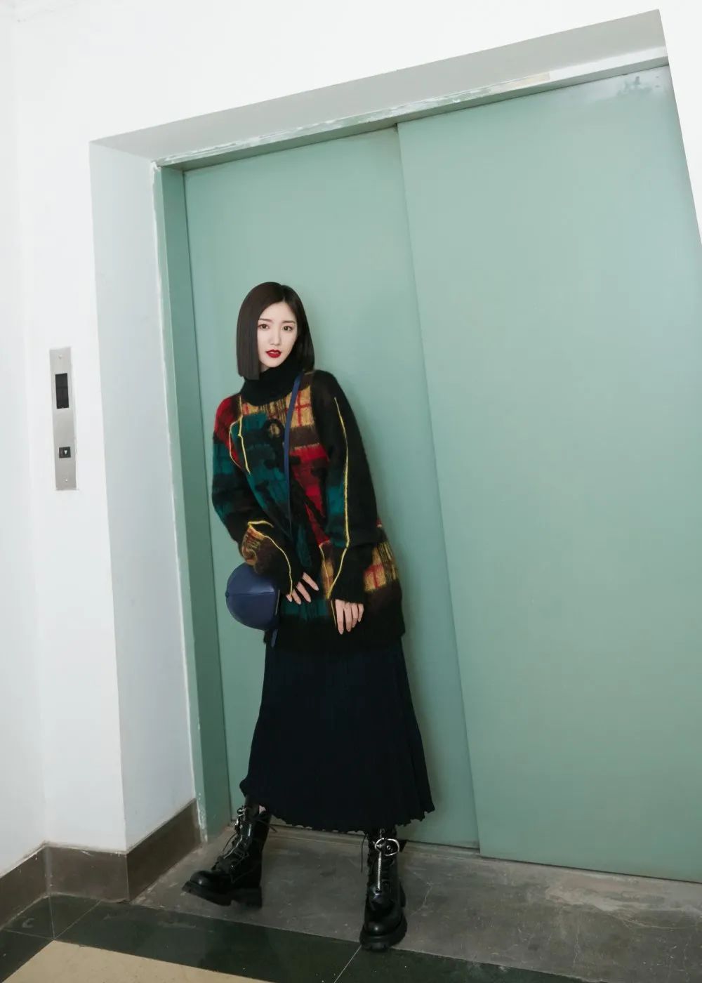 毛晓彤问心同款穿搭,毛晓彤怦然心动20岁穿搭