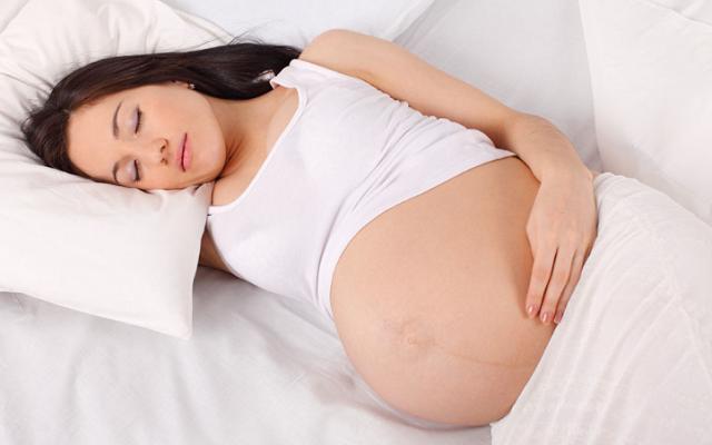 孕晚期尿急尿频做什么运动好,孕晚期走路尿急尿频要生了吗