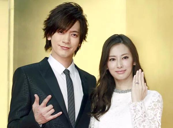 让人羡慕到哭的日本明星夫妇,日本最令人羡慕的一对明星夫妻