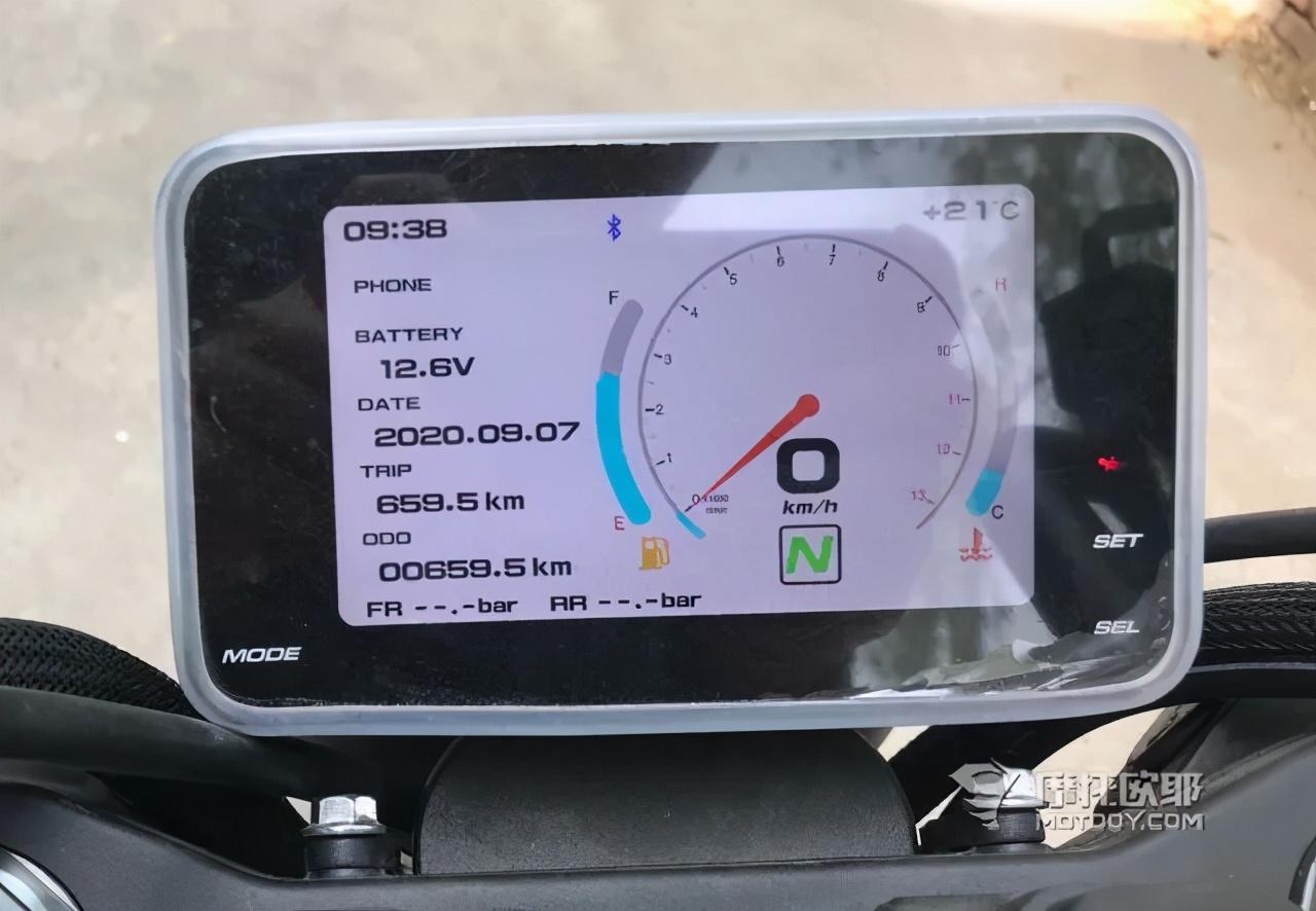 摩疆mj917巡航单座版,摩疆j917试驾