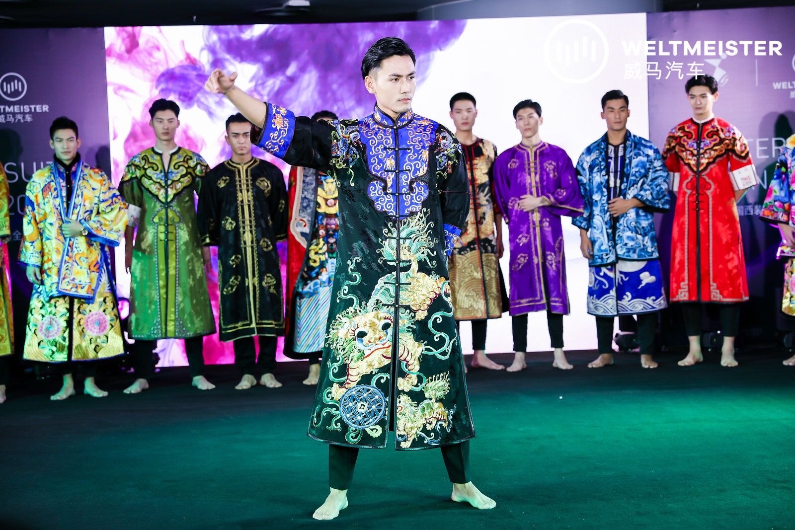 2019中国西装先生竞选落幕高颜值选手云集