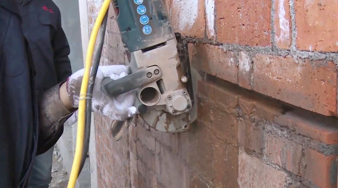 装修开槽还在用切割机？开槽老师傅教你一招，一天干5户超轻松