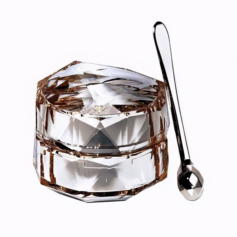 有哪些眼霜抗皱效果好,去黑眼圈保湿效果最好的眼霜