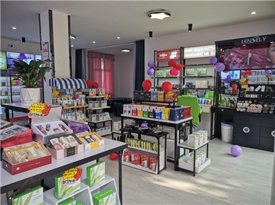 小资生活化妆品免费加盟铺货,美妆品加盟创业