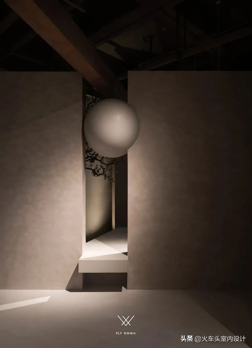 鑿叉媺璁捐瑁呴グ,鑿叉媺璁捐鐩存挱