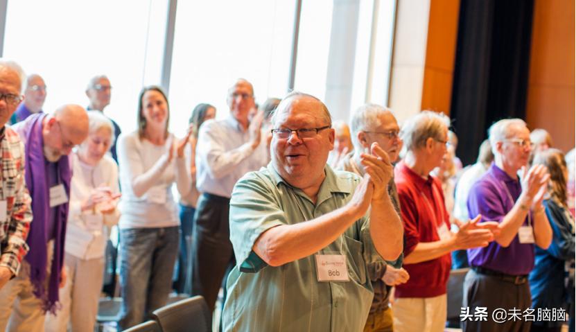 老年痴呆患者的救星竟然是音乐,防止老年痴呆音乐