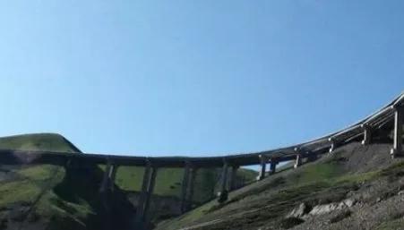 小曲线桥梁预制梁架设方案,小曲线半径箱梁预制方法