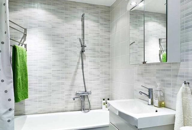 花洒挂壁式和明装式区别,内嵌式卫生间顶喷花洒有必要装吗