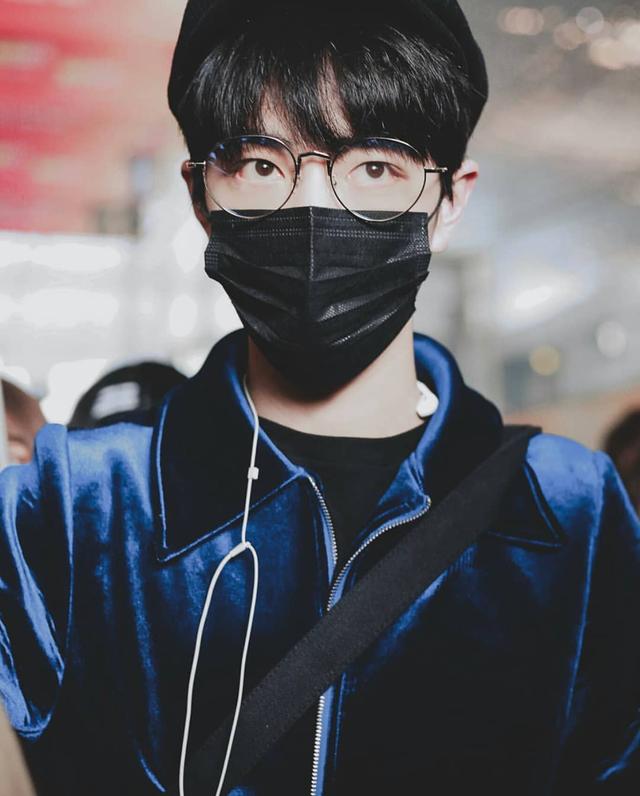 肖战穿衣风格越来越像王一博,肖战穿搭是什么风格