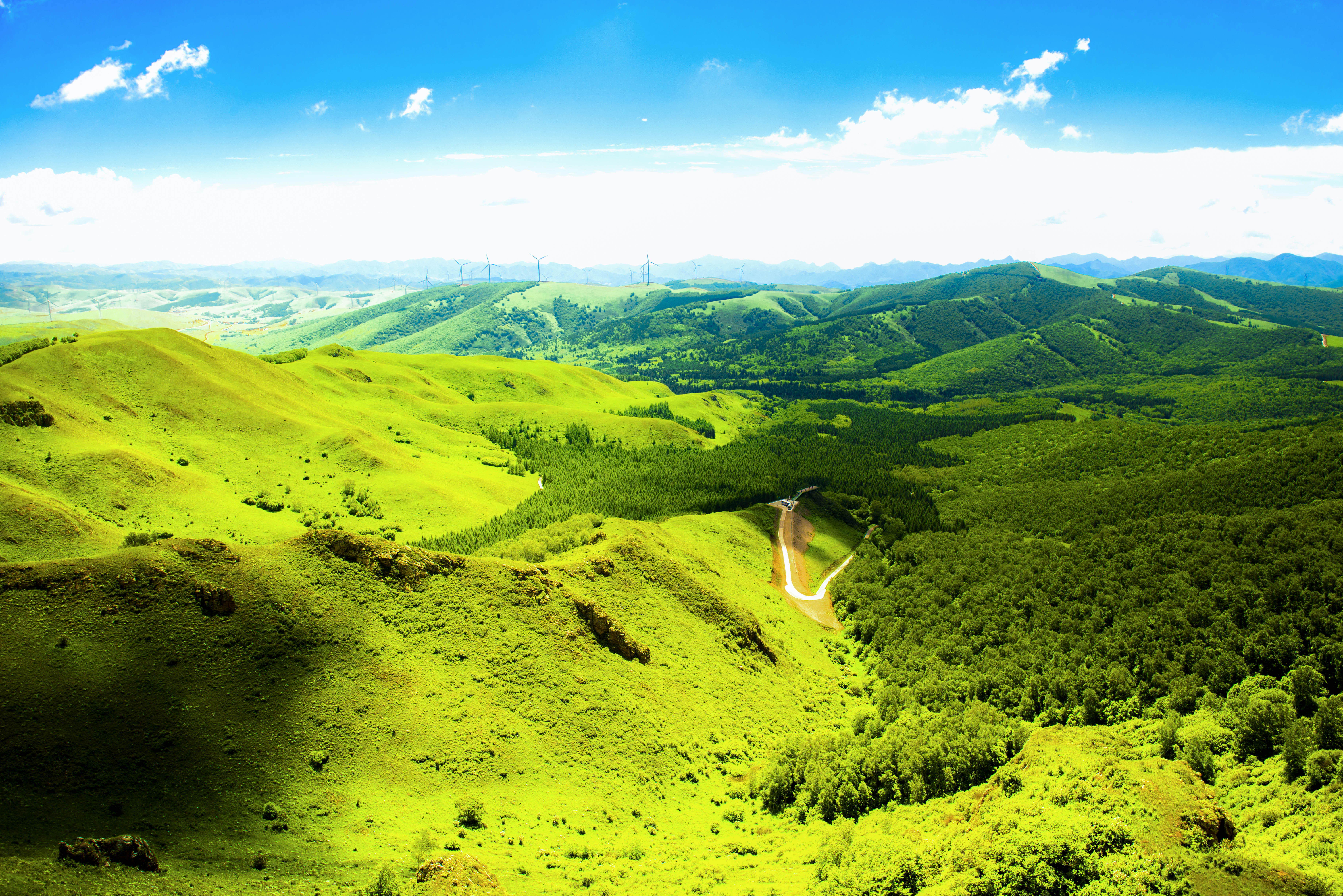 京北第一天路千松坝森林公园,京北第一草原景区和千松坝
