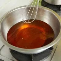 用废油自制肥皂废油有味怎么处理,炒菜废油变肥皂