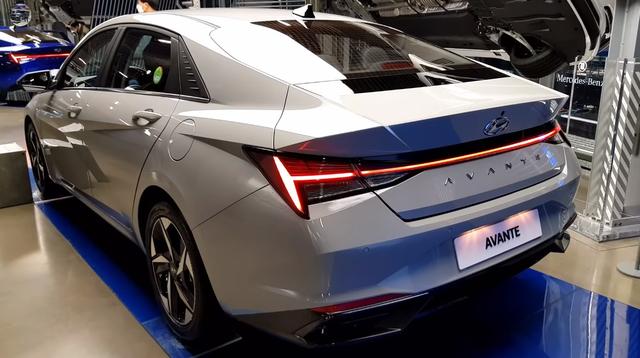 伊兰特和捷达vs5哪个更值得购买,老款捷达和老款伊兰特哪个油耗低