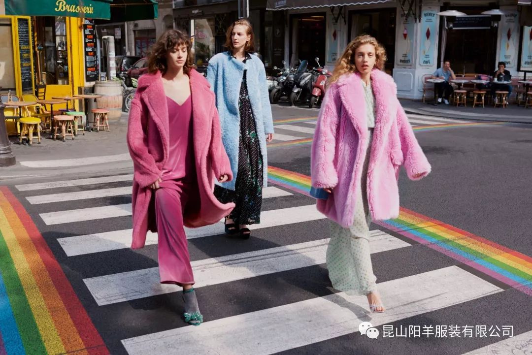 欧美明星冬季街拍穿搭2019,2019年春季欧美明星街拍