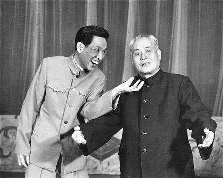 郭德纲和师傅侯宝林早期视频,郭德纲的师傅侯宝林