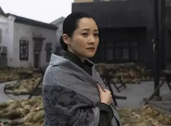 许晴52岁少女感十足,许晴52岁像25岁