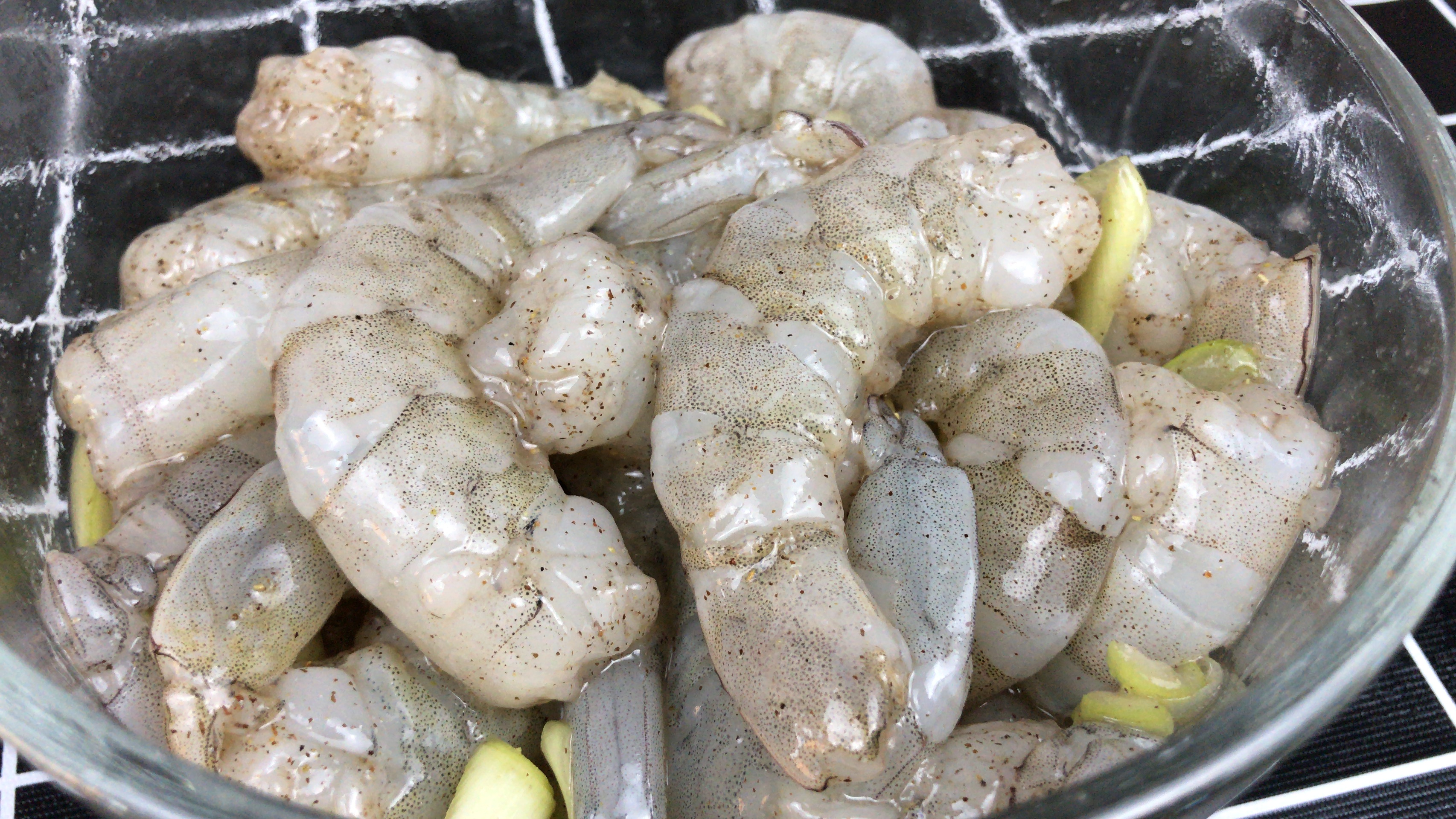 虾仁这样做香酥美味吃着超过瘾,虾仁这样做营养又美味家人都爱吃