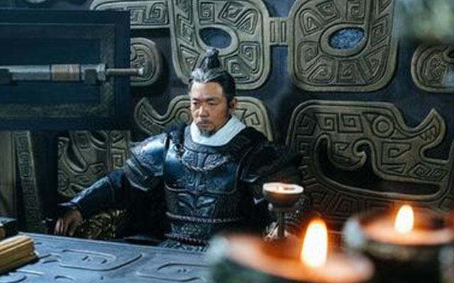 屈原投江和白起,屈原和白起有什么区别