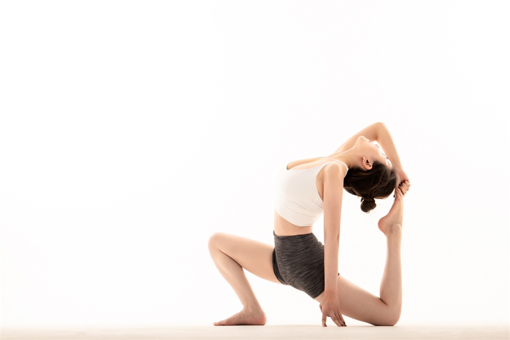 成都瑜伽教练培训学校哪家最好,瑜伽教练培训学校