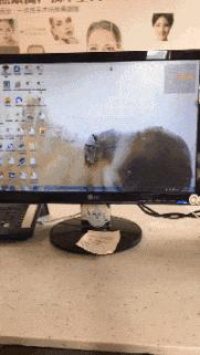 只能亮度调亮才能看得懂的梗,调高亮度才能看懂的梗