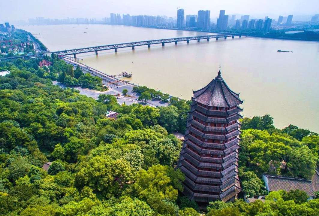 浙江慈溪什么时候撤市设区,慈溪成立杭州湾新区后经济排名