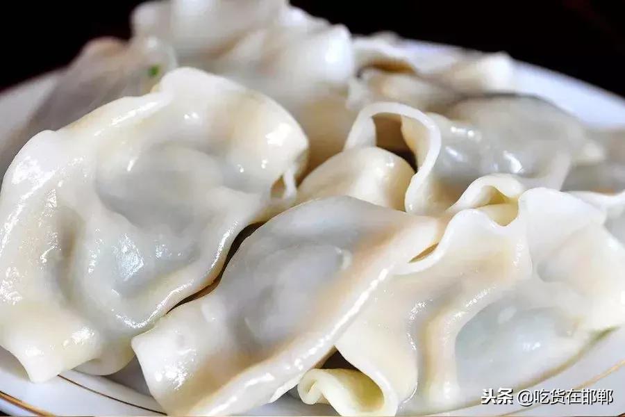 工业风和现代风设计餐饮,工业风和复古融合的餐厅