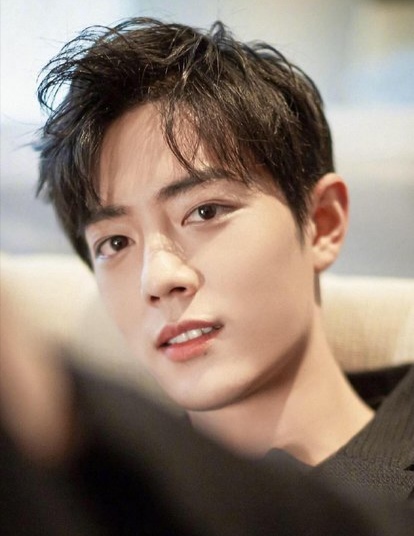 男人脸上有痣的各个部位详细图,脸上有很多痣的帅哥