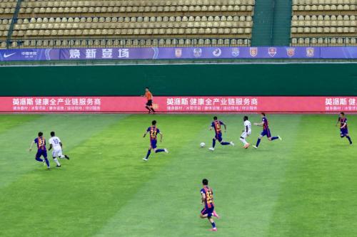 棣栨垬鍛婃嵎鍐嶄紶鎹锋姤,棣栨垬鍛婃嵎杞借獕褰掓潵