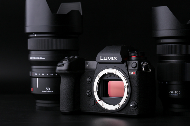 松下全画幅微单s1r,松下全幅无反相机s1评测
