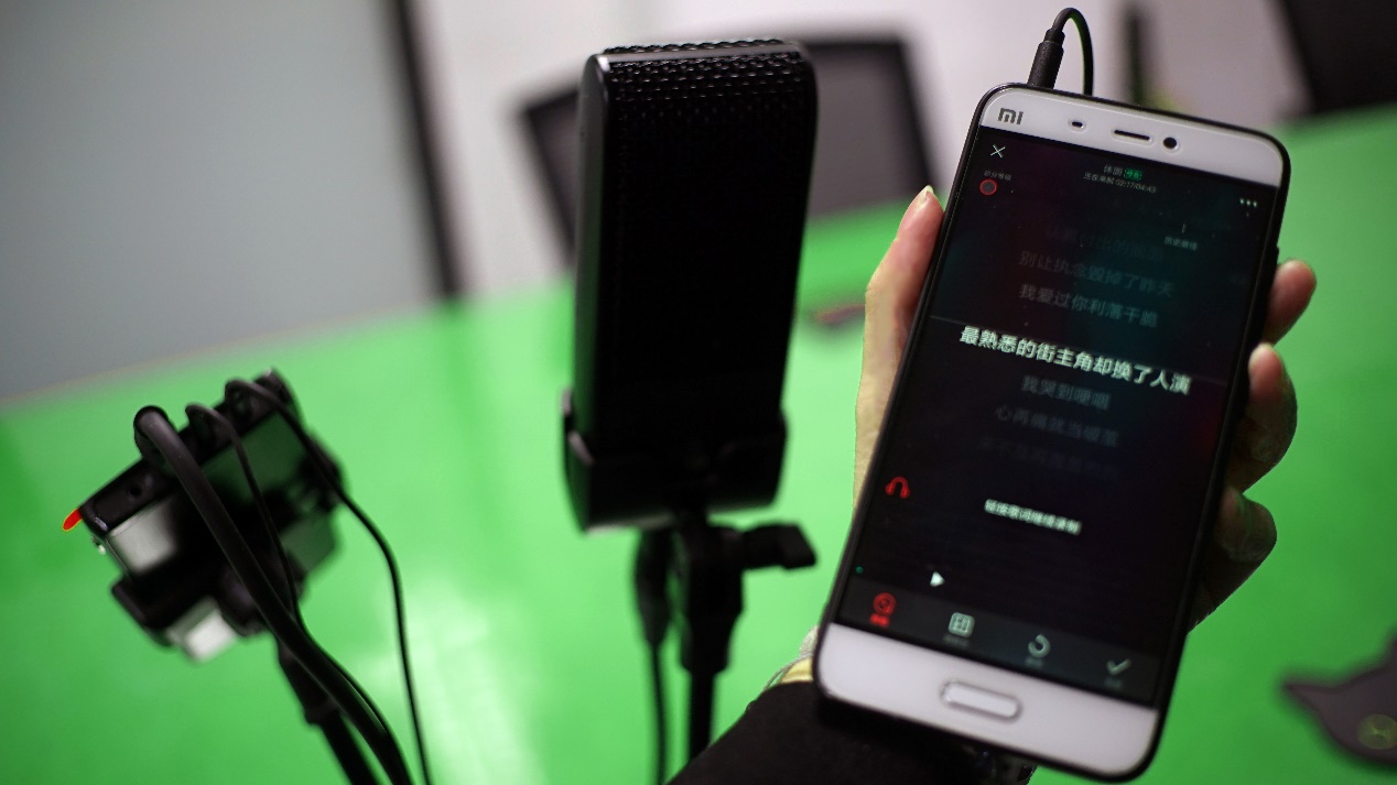 直播k歌神器麦克风带音响带投影,直播k歌神器麦克风带音响