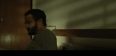 邻居天天半夜装修,邻居大半夜装修吓到了孩子