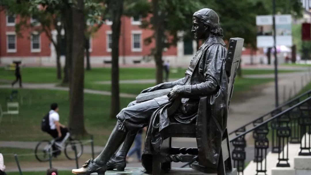 哈佛博士揭露哈耶普招生残酷真相:穷人、非白人,别爬藤了