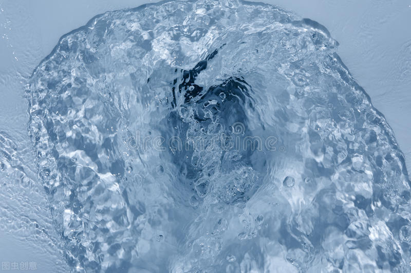 直冲式马桶和虹吸式马桶哪种最好,直冲式马桶和虹吸式马桶的区别