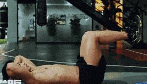 女生腹肌虐腹训练视频,虐腹100个动作