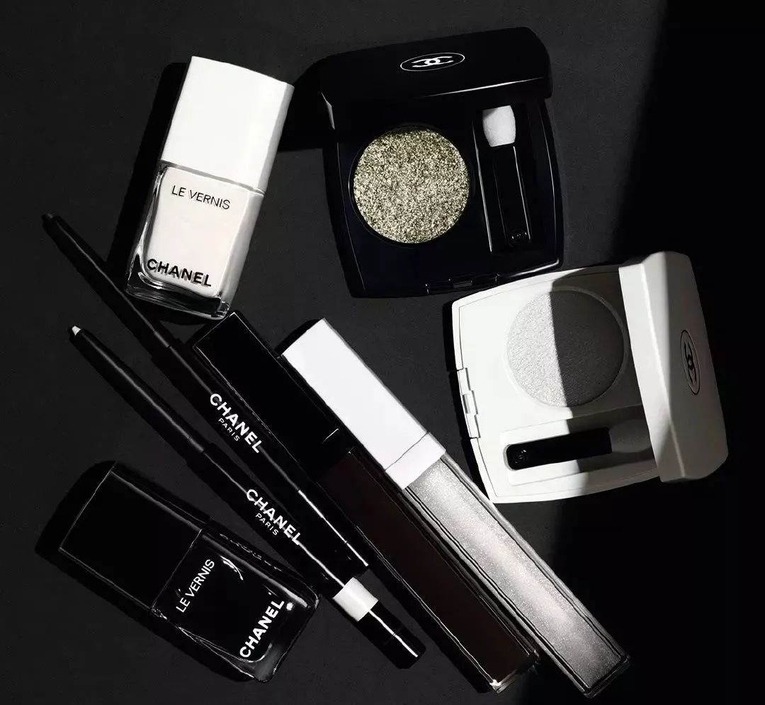 今年流行的彩妆眼影推荐,2020年秋季彩妆新品图片