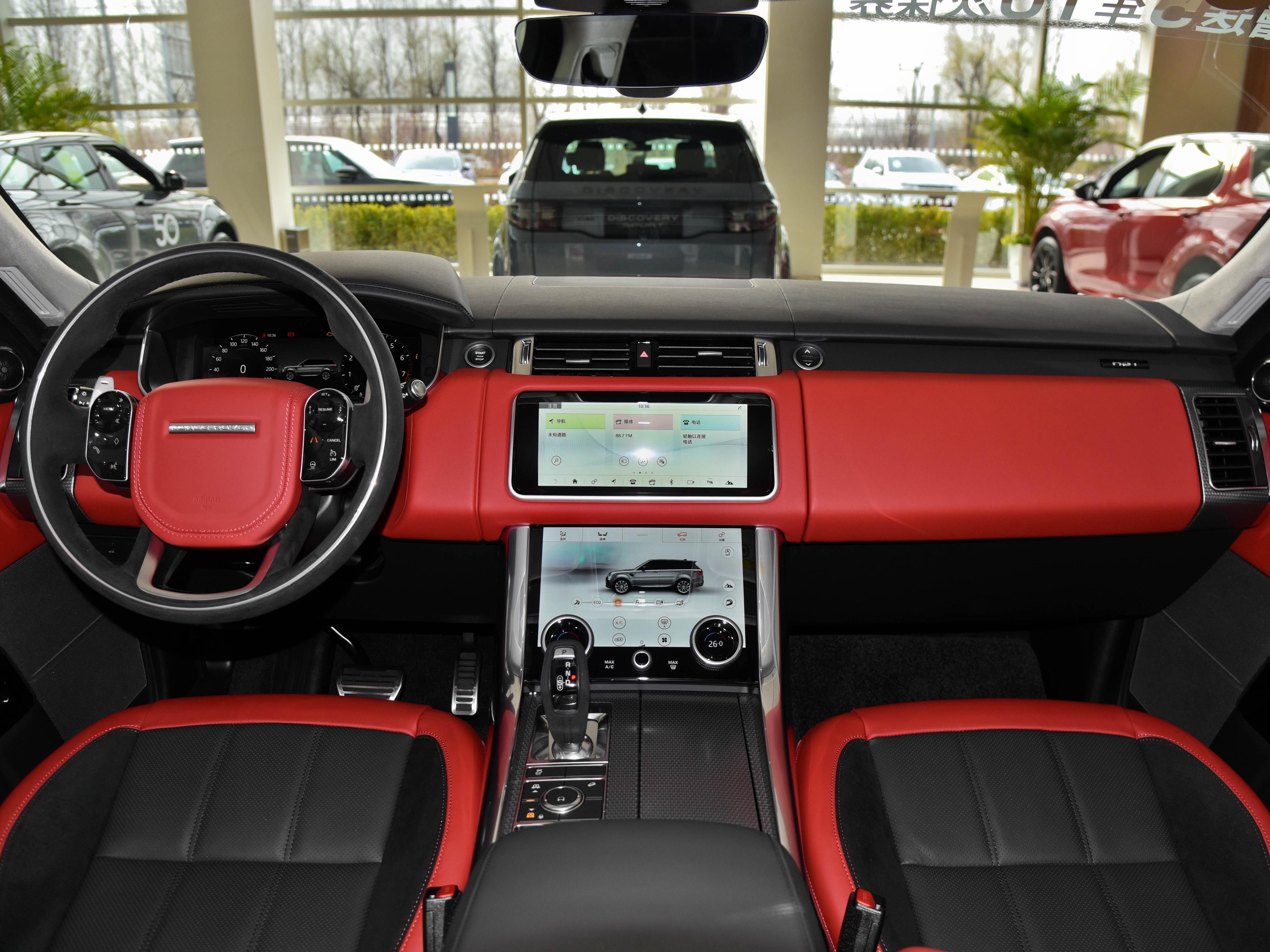 路虎揽胜长轴七座suv测评,带低速四驱的suv排名