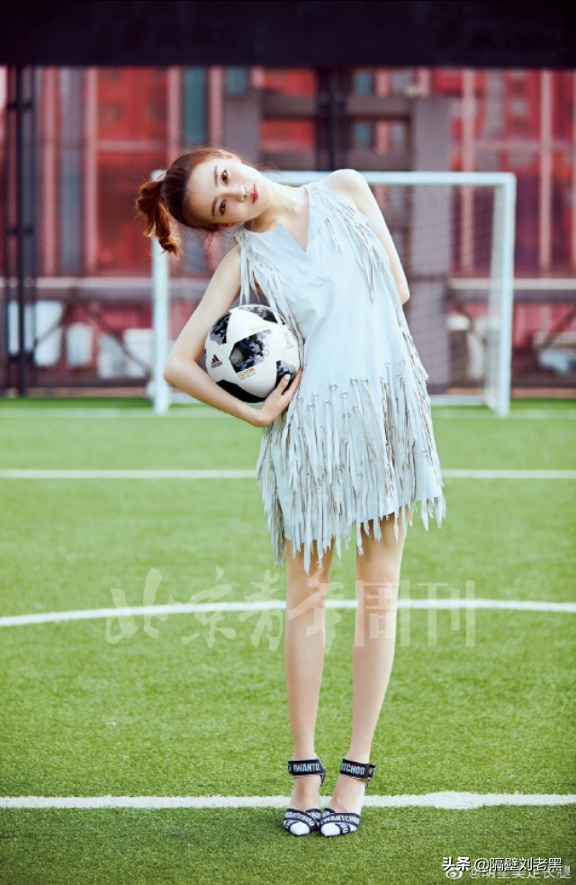 陈都灵徐璐高跟,徐璐一字带高跟