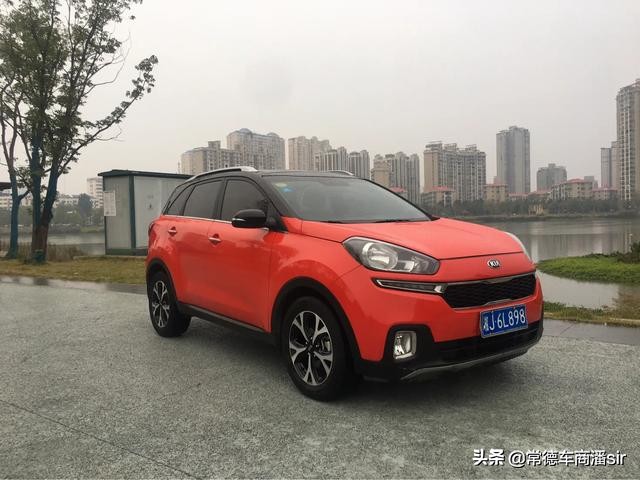 起亚kx32016红色,起亚kx3红色