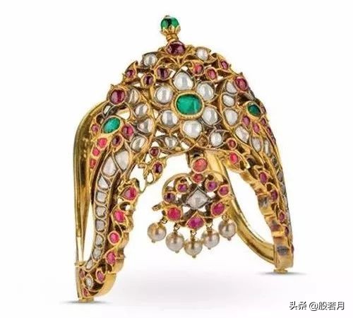 鍗板害楂樼骇鐝犲疂棣栭グ,鍗板害鐝犲疂棣栭グ