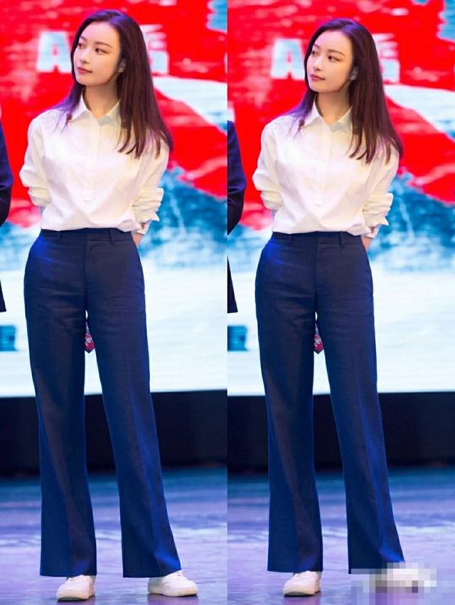 买什么休闲小白鞋,如何选购一双百搭小白鞋